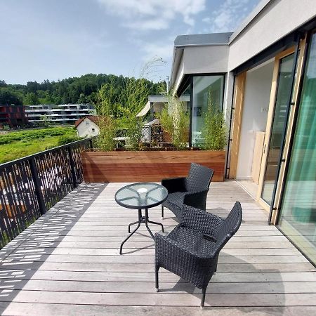 R41 - Tivoli Groundfloor Apartment Любляна Екстер'єр фото