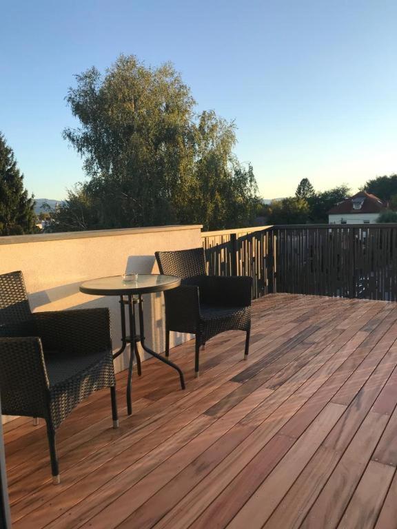 R41 - Tivoli Groundfloor Apartment Любляна Екстер'єр фото
